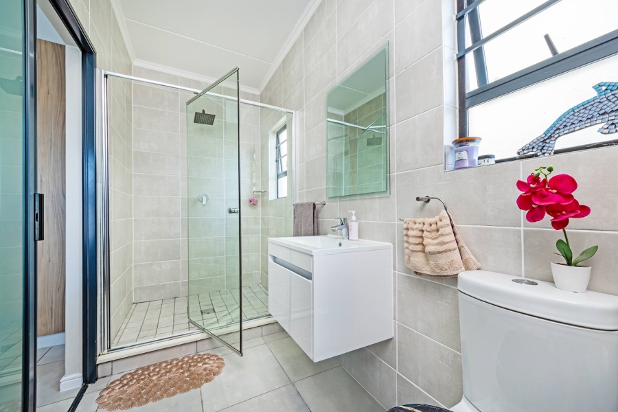 3 Bedroom Property for Sale in Richwood Western Cape